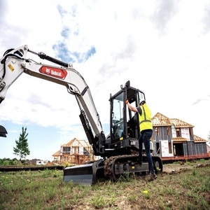 รถขุดบ็อบแคท E88 ระดับมืออาชีพ ออกแบบมาเพื่อการขุดที่มีประสิทธิภาพ ประสิทธิภาพสูงสุดและความสะดวกสบายสำหรับผู้ใช้งาน - Product Image 1