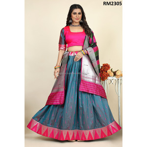 Conjunto de suéter de mujer tradicional Material Jacquard Lehenga Choli Agregar un toque elegante a tu look - Product Image 2