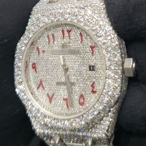 Montre classique pour homme avec cadran Buggute entièrement serti de diamants Moissanite ronds, idéale comme cadeau - Product Image 3