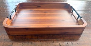 Bandeja de Servir de Madera de Acacia Ecológica y Pulida con Asas, 17x13, Grado Comercial para Catering y Uso en Hoteles y B&B - Product Image 2