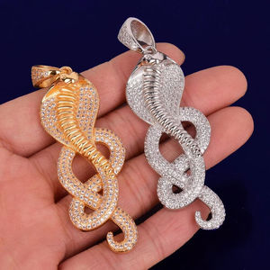 Colgante de Serpiente Chapado en Oro con Microincrustaciones de Diamantes de Imitación, Joyería Hiphop, Regalo Unisex, Amuleto con Temática Animal - Product Image 3