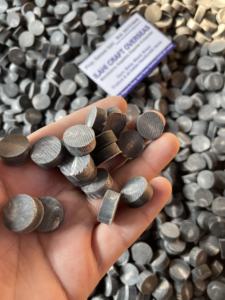 Boutons en corne de buffle en gros, noirs, tailles 16mm/19mm/21mm/23mm/26mm/29mm/31mm pour accessoires vestimentaires - Product Image 3