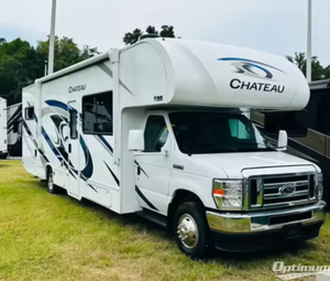 <span class=keywords><strong>Camper</strong></span> <span class=keywords><strong>Usati</strong></span> Thor Chateau Classe C 2022-2024 <span class=keywords><strong>Economici</strong></span> per Avventure Familiari e Viaggi su Strada - Product Image 5