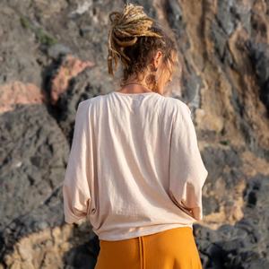 Blusa Boho Fluida con Mangas Aladas, Blusa Ligera de Algodón, Estilo Etéreo, Suave y Transpirable, Blusa para Uso Diario - Product Image 3