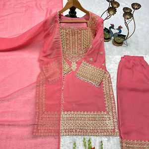 Ensemble Salwar Kameez tendance en soie brodée avec détails en dentelle Moti, entièrement cousu, avec bas élastique et dupatta - Product Image 1