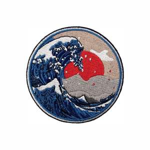 Patch brodé en tissu sergé de haute qualité à faible MOQ, nouvelle collection 2025, vente chaude - Product Image 3