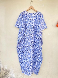 Caftan en coton Caftan floral indien Caftan long Robe pour les mamans Vêtements de nuit pour la plage - Product Image 5