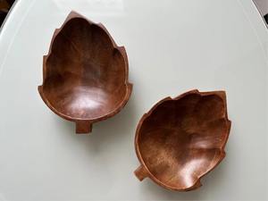 Plateau de service robuste en bois d'acacia/mangue, en forme de feuille, fait main, écologique, pour la maison, les restaurants et les fêtes - Product Image 4