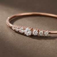Bracelet jonc ouvert élégant pour femme, style ethnique, avec 7 pierres, motif vague et diamants, en or rose 10k, 14k, 18k
