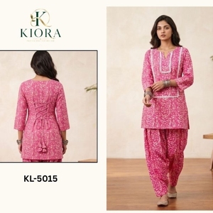 Conjunto coordinado de algodón suave marca Kiora con borde de encaje pesado y pantalón Farshi para mujer, de Royal Export - Product Image 6