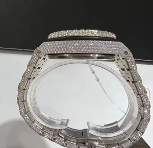 Montre chronographe de luxe pour hommes, incrustée de diamants, 43mm, analogique, quartz, cristal saphir, bracelet en acier inoxydable - Product Image 2