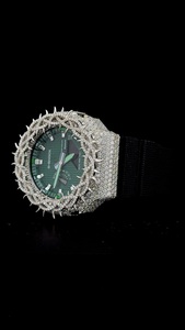 นาฬิกา G-Shock GA-2100 แบบกำหนดเอง ประดับเพชรโมอิสซาไนต์ ขอบหน้าปัดสีเขียว ดีไซน์หรูหรา สไตล์ฮิปฮอป สำหรับผู้ชาย - Product Image 2