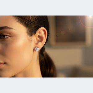 ต่างหูเพชรทรงรีและทรงหยดน้ำ น้ำหนักรวม 0.90 กะรัต แบบฝังหลายเม็ด ตัวเรือนชุบทอง 10K ดีไซน์แบบชาติพันธุ์ เหมาะสำหรับงานหมั้น - Product Image 4