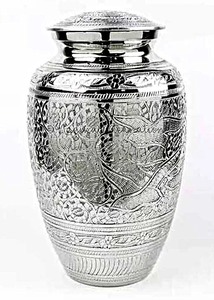 Urne funéraire en laiton poli gravé de fleurs argentées, style américain/européen, pour cendres humaines adultes - Product Image 2