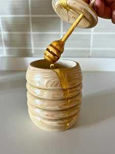 Hermoso Tarro de Miel de Madera Personalizado con Tapa Abatible, Hecho a Mano, Rústico, Clásico, Apto para Calentar, Recipiente para Miel, para Cocina y Camping - Product Image 6