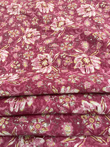 Tissu en coton à motifs floraux roses au mètre, tissu imprimé à la main indien, textile de Jaipur, matériau pour la couture de robes et le patchwork - Product Image 4