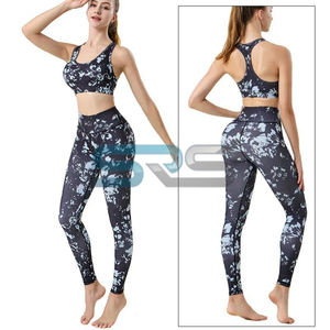 Ensemble de sport yoga 2 pièces pour femme, short taille élastique respirant coupe ajustée en tissu intelligent, idéal pour la course décontractée - Product Image 6