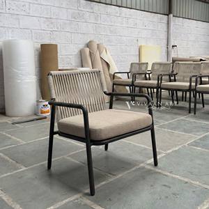 Sillas de Comedor Portátiles Modernas de Lujo, Asientos de Madera Duraderos y Ecológicos de Primera Calidad para Hogar, Restaurante, Cafetería y Uso Comercial - Product Image 3