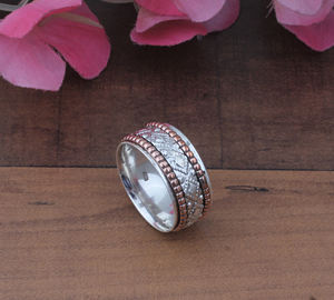 Anillo de Plata de Ley Único con Engaste de Bisel, Bicolor, Hecho a Mano, con Banda Trenzada para Hombre y Mujer, Joyería para Fiestas, Venta al por Mayor - Product Image 4