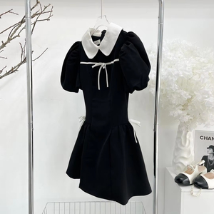 Vestido de algodón para mujer, mini, liso, corte A, cuello Peter Pan, manga abullonada, ajuste ceñido, estilo casual, cintura natural, dulce y lindo, Vietnam - Product Image 1