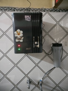 Système de traitement de l'eau par osmose inverse AQUA 2090, filtre multi-étages, système de filtration d'eau domestique, technologie RO ALK TDS - Product Image 1