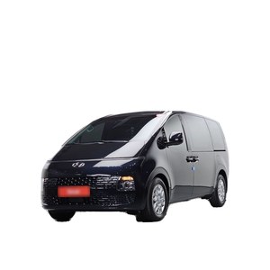 Hyundai Staria Cargo 2024, 3 Plazas, Caja de Cambios Automática, Asientos de Cuero, Estándar de Emisiones Euro V, Combustible Diésel, 31,213 km, Volante a la Izquierda - Product Image 1