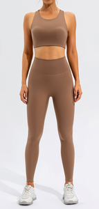 Ensemble de yoga 2 pièces pour femmes, personnalisé avec logo, en spandex/polyester, sans couture, respirant, séchage rapide, taille basse, col en V, vêtements de sport - Product Image 6