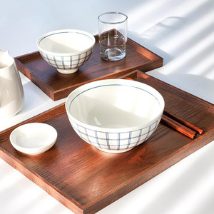 Bandeja de madera sostenible con diseño antideslizante para sofá que sirve desayuno aperitivos cena té o postre en la superficie de la Mesa de la sala de estar - Product Image 2