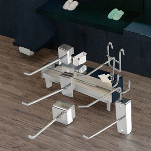 Crochets métalliques sur mesure pour présentoirs de garage et de vente au détail, avec porte-étiquette de prix, vente en gros - Product Image 6