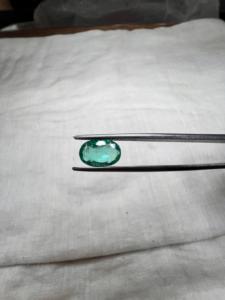 En gros, Pierre précieuse émeraude naturelle colombienne de 1,46 ct, taille poire, verte, transparente, à jeu de couleurs, pour bague et pendentif - Product Image 2