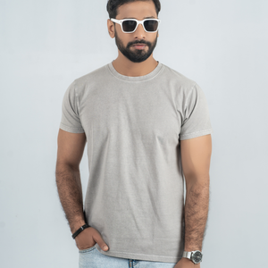 T-shirt en coton vert olive pour homme, coupe décontractée, manches courtes, col rond, broderie, couleur unie, jersey tricoté, design simple - Product Image 6