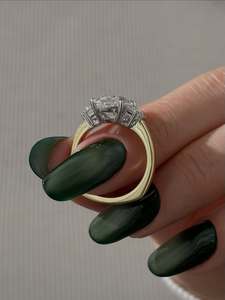 Anillo de Compromiso de Tres Piedras con Corte Cojín de 3 Quilates, Certificado por IGI - Product Image 3
