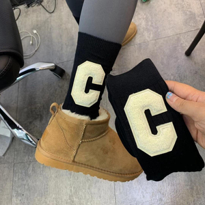 Calcetines Jacquard Personalizados de Alta Calidad para Hombre, 100% Algodón, Bordados, Estilo Urbano, Deportivos, Invierno, Precio al por Mayor 2026 - Product Image 3