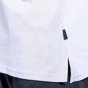 ลูกค้าต้องการเสื้อยืดผู้ชายไซส์ใหญ่คุณภาพสูง ผ้าฝ้าย 100% พร้อมพิมพ์โลโก้แบรนด์ของคุณเอง เสื้อยืดผู้ชายสำหรับฤดูร้อน - Product Image 5