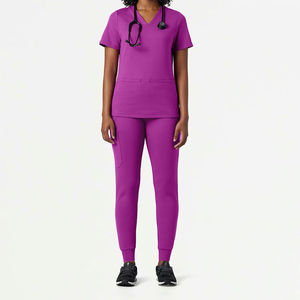 Uniforme de Enfermera, Ropa de Trabajo de Tela Ligera, Diseñada para Brindar Comodidad, Flexibilidad y Uso Diario Confiable en Entornos de Atención Médica - Product Image 1