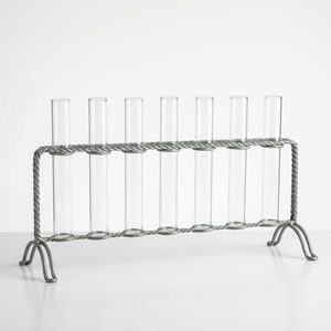 Jarrón de Metal de Zinc Natural Galvanizado Hecho a Mano de 46 cm con 7 Tubos de Vidrio para Decoración del Hogar - Product Image 1