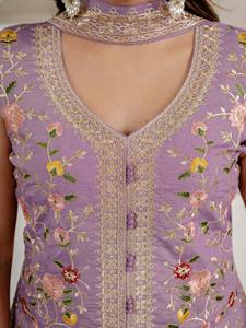 Ensemble indien pakistanais brodé de fleurs violettes, kurti en viscose, pantalon, dupatta, tenue ethnique pour femmes, fête, mariage - Product Image 6