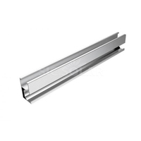 Rail de montage en aluminium pour panneaux photovoltaïques sur toiture à tuiles