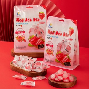 3D Strawberry-shaped Gummy <b>Candy</b> With Rich Flavor Extracted From Natural Fresh Fruits Suitable for All Ages - Product Image 2