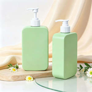 Limpiador Facial y Loción Corporal - Botella Cuadrada Plana de PE de 400ml con Pulverizador de Bomba y Serigrafía, Marca Unalilia - Product Image 2
