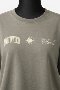 T-shirt en coton surdimensionné pour femme, imprimé graphique, coupe ample, style streetwear décontracté, col rond, épaules tombantes, tee-shirt tendance - Product Image 6