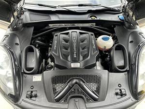 Porsche Macan Turbo 2015 - Product Image 5