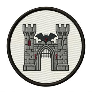 Patch thermocollant personnalisé en forme de calice de vampire, badge brodé rond, applique gothique pour vestes et gilets, vente en gros directe usine - Product Image 2