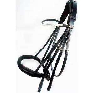 Cabezalera de Cuero Hecha a Mano de Lujo Estilo Inglés para Caballo, Accesorio Personalizable en Color y Tamaño - Product Image 6
