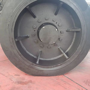 Neumático Sólido CC de Alta Capacidad de Carga para Puentes de Embarque de Pasajeros - Product Image 3