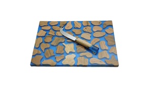 Tabla de cortar de madera y resina con diseño artesanal, tabla de cortar con incrustaciones de resina, tabla de quesos de madera, tabla de quesos al mejor precio de fábrica - Product Image 3