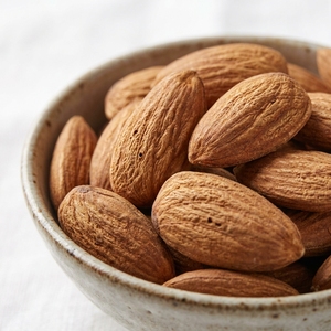 Amandes de haute qualité, ingrédient sain pour la production de chocolat, la crème glacée et l'utilisation culinaire commerciale - Product Image 4