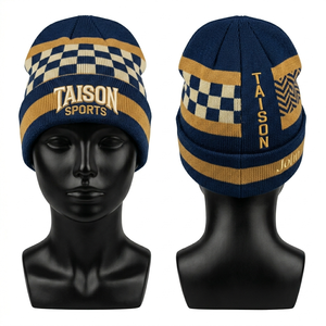 Gorro de Fútbol Femenino, 280 GSM, Tejido Acrílico Premium, Azul Marino y Dorado, Panel a Cuadros, Puño con Rayas, Logotipo Bordado, Diseño Jacquard Personalizado - Product Image 1