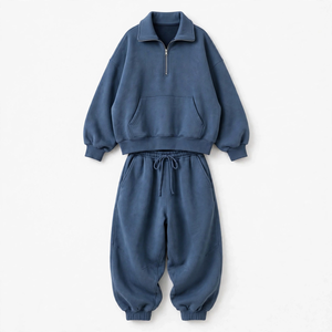 Chándal Informal Unisex de Otoño con Logotipo Personalizado Impreso, 100% Poliéster, Transpirable, Cómodo, Oversize, Antibacteriano, Cuello en V Sólido - Product Image 1