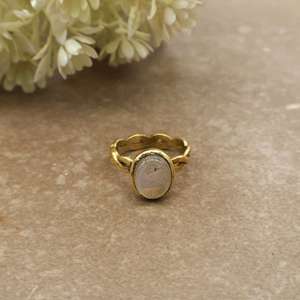Vintage Oval Rainbow Moonstone Unisex Ring 14K Gold Plated Scalloped Infinity Band Daily Wear Boho Statement Jewelry - Product Image 1